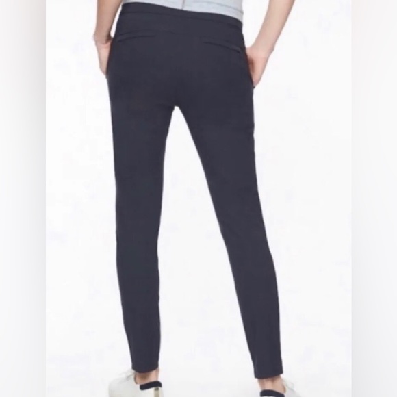 Athleta Wander Stash Skinny Pant Style 353676 T0127 Black Sz 4 Sold Out Online! - Picture 1 of 13